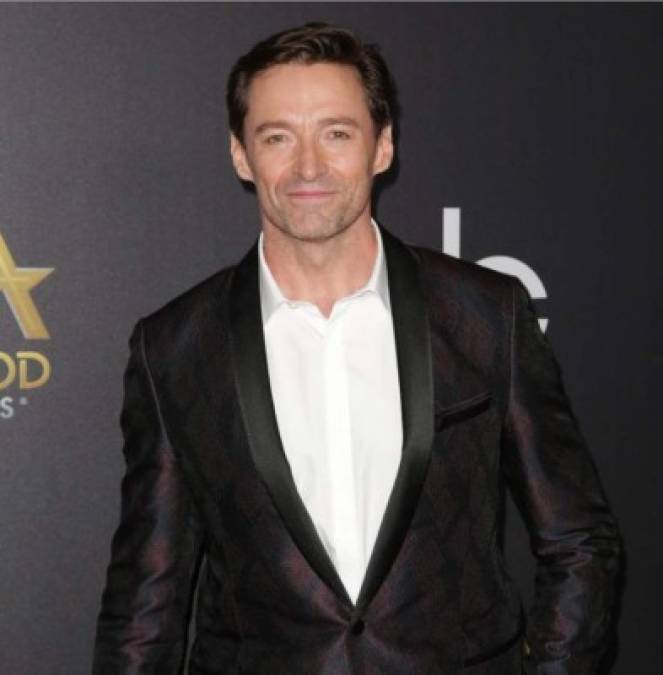 Hugh Jackman<br/><br/>El actor australiano ha compartido públicamente sus luchas contra el cáncer de piel. A Jackman se le han extirpado seis cánceres de piel en los últimos años y ha recurrido regularmente a las redes sociales para recordar a sus fans la importancia de la protección solar y la atención temprana a cualquier anomalía en la piel.<br/>