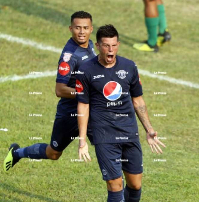 Marcelo Estigarribia acabó con el sueño de Marathón tras marcar el primer gol del Motagua, era el descuento 2-1 en el marcador.