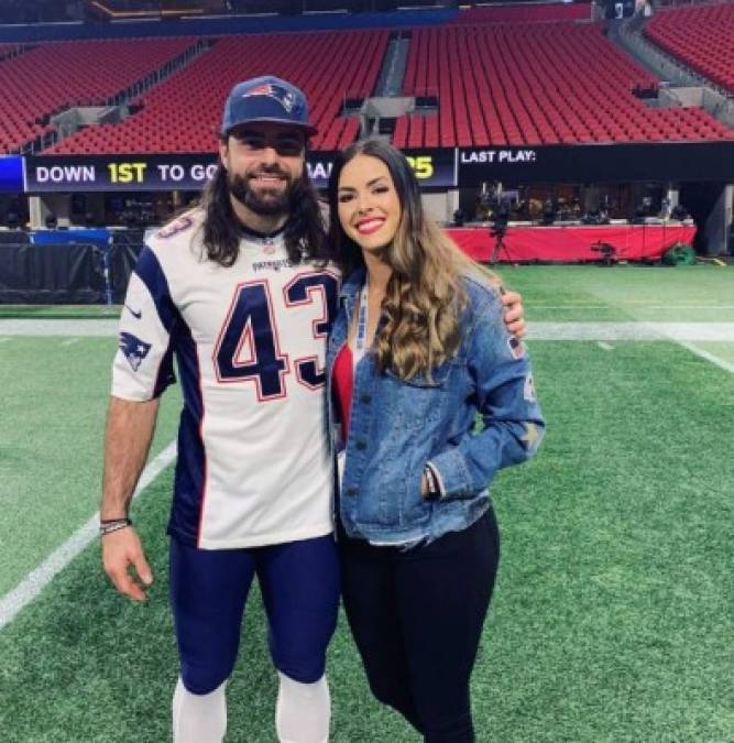 Chelsea Walton<br/><br/>La prometida del Nate Ebner, jugador de los New England Patriots, lo animara este domingo en primera fila. La pareja tiene programado casarse este marzo.