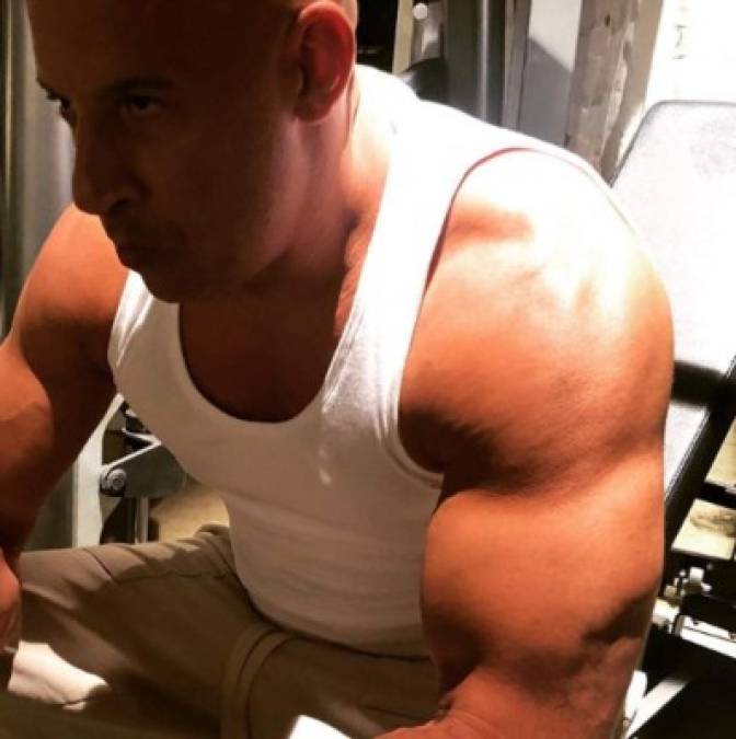 Actualmente Vin Diesel tiene 51 años de edad, y su carrera ha sido sostenible.