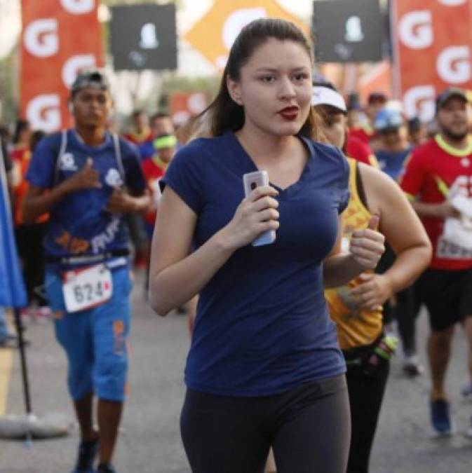 Las bellas jovénes acudieron a participar en la 43 Maratón Internacional de Diario LA PRENSA.