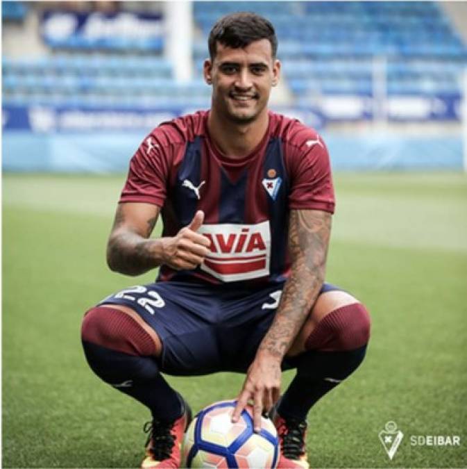 Ya es oficial. Era un secreto a voces, pero por fin se ha oficializado. Nano, nuevo jugador del Eibar.