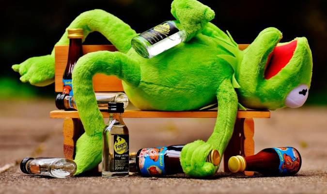 Los síntomas posteriores a una noche de alcohol descontrolada son temibles para la mayoría.