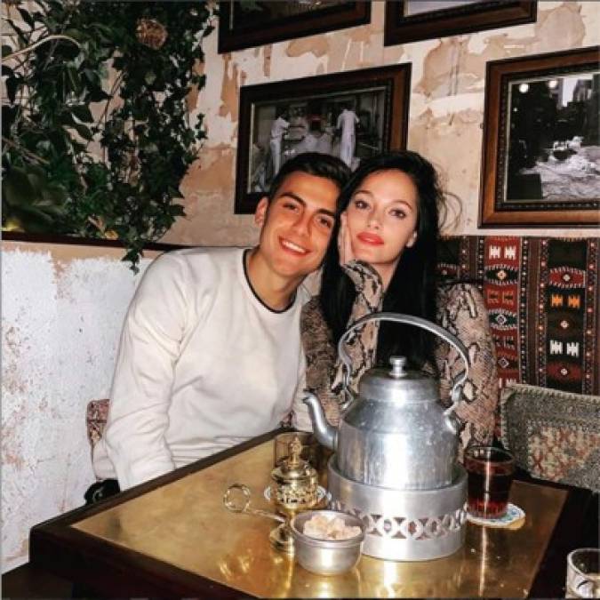 Paulo Dybala, delantero argentino de la Juventus, disfrutó del día con su novia Oriana Sabatini. '14 de febrero. Te amo', escribió el crack.