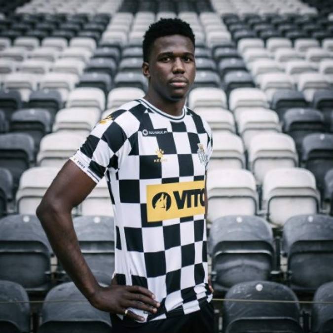 El Boavista de Jorge Benguché y Alberth Elis anunció el que parecer ser su último fichaje de la temporada. Se trata de Jackson Porozo, defensa ecuatoriano de 20 años, que llega procedente del Santos de Brasil.