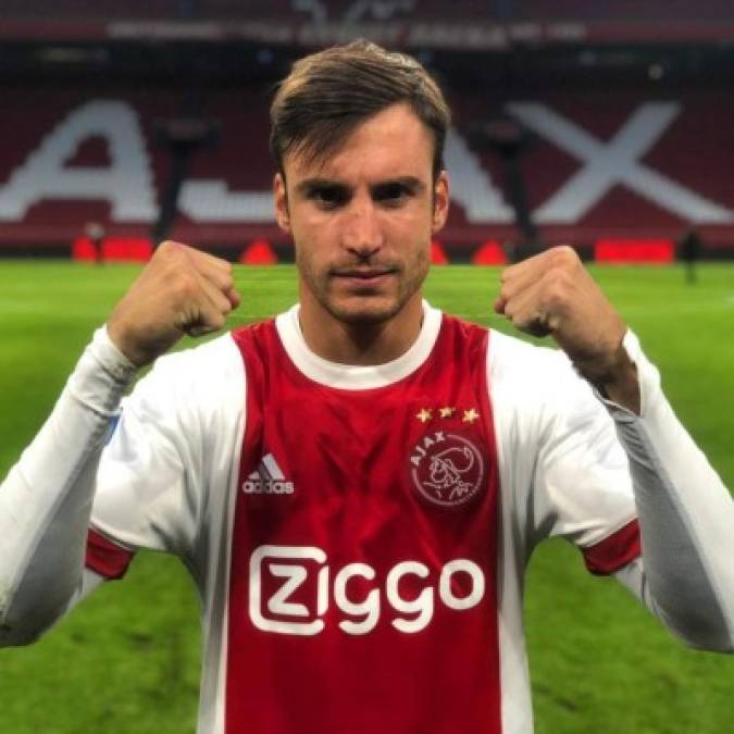 El Manchester City de Pep Guardiola sigue interesado en reforzar más su defensa. El último nombre que ha sondado para el equipo inglés es Nicolás Tagliafico, lateral izquierdo del Ajax. Según Sky Sports, la llegada del argentino al equipo citizen dependerá si los ingleses deciden vender a Oleksandr Zinchenko. Pero el City no es el único equipo que sigue de cerca al futbolista. Otros clubes de la Premier League también están atentos al argentino, entre ellos el Chelsea y Leicester. En su momento el lateral también interesó al Atlético de Madrid.