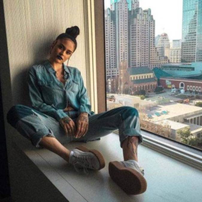 La cantante Kehlani, de raíces mexicanas y españolas, trató de quitarse la vida durante su relación con la estrella de la NBA tras una supuesta infidelidad.<br/>