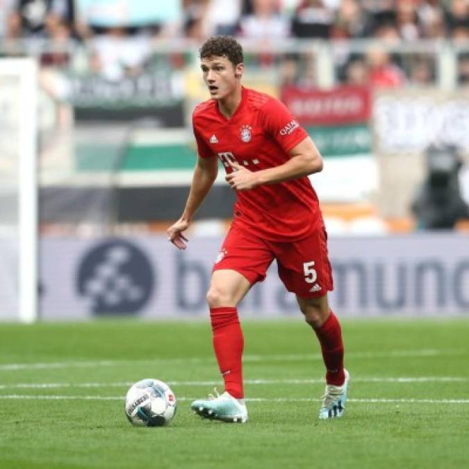 15, Benjamin Pavard - 24 años (Bayern/Francia) - “Un defensor elegante con buen control del balón”, dijo Messi sobre el defensa francés.