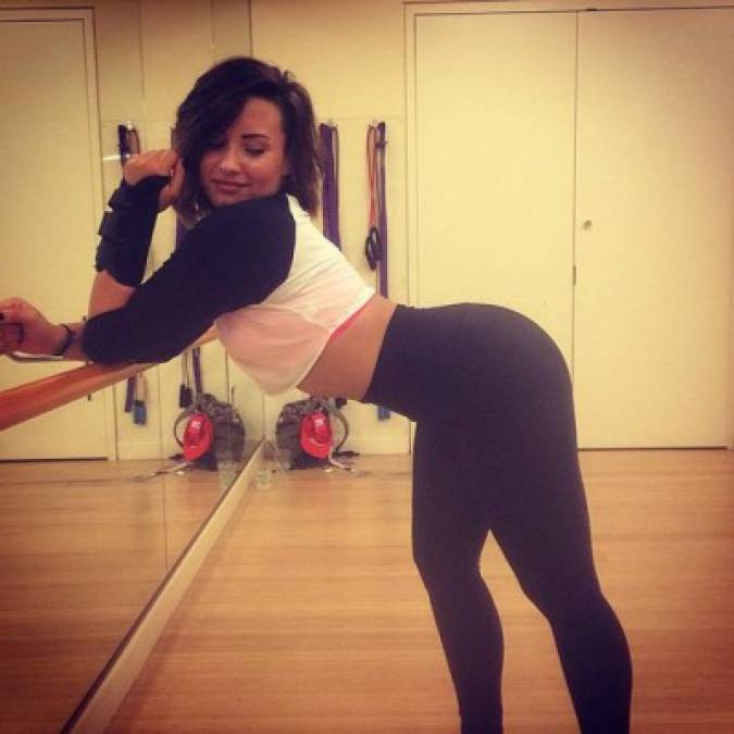 Demi Lovato le debe su excelente figura a sus horas en el gimnaso.