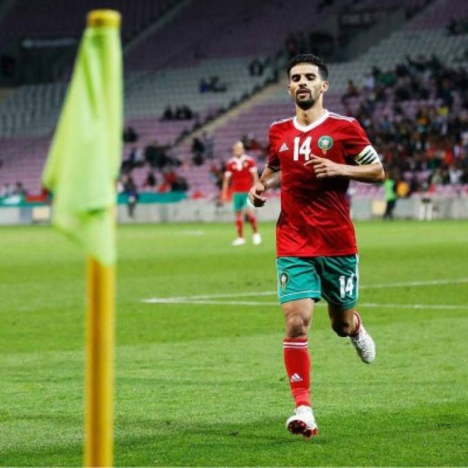 El marroquí Mbark Boussoufa es otro de los jugadores que pesa 59 kilos y es de los menos pesados del Mundial.