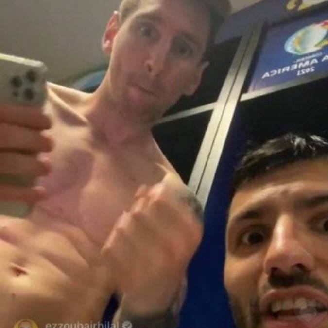 La fiesta en el vestuario de Maracaná se prolongó y Sergio Agüero mostró en sus redes sociales lo bien que la pasaron. El delantero realizó un Instagram Live en el que estuvo con Lionel Messi.