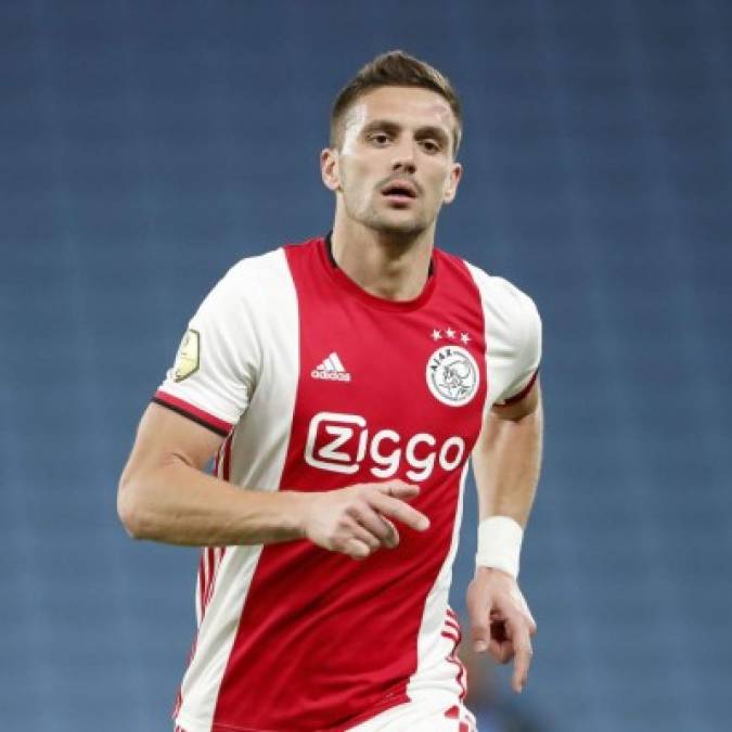 Tras no concretarse la 'operación Rodrigo', el Barcelona ha centrado sus esfuerzos en el serbio Dusan Tadic, delantero del Ajax.