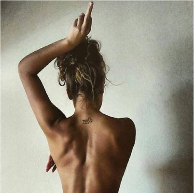 Alba ha posado desnuda en Instagram.