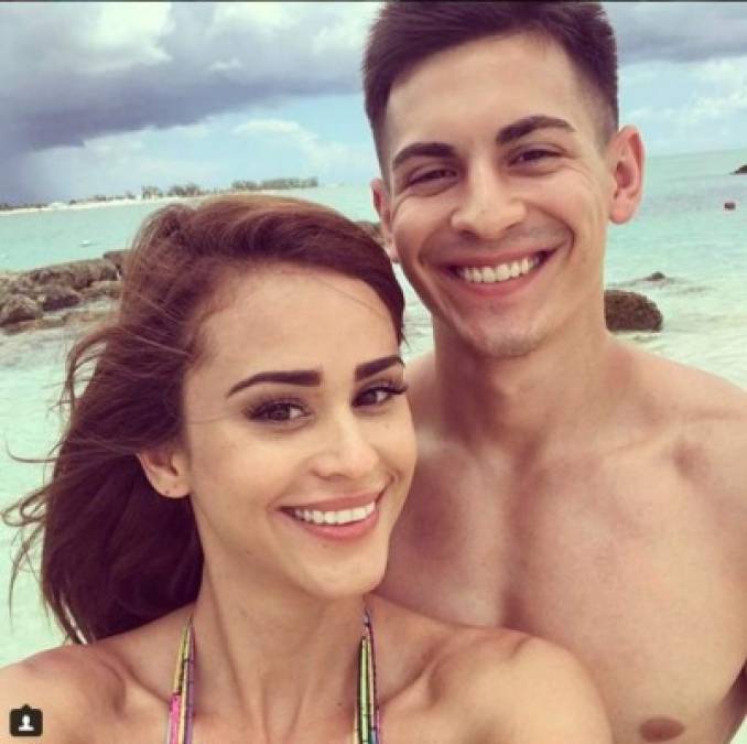 Yanet Garcia confirmó la ruptura hace unos días en Twitter, señalando que se encontraba 'con el corazón destrozado'.