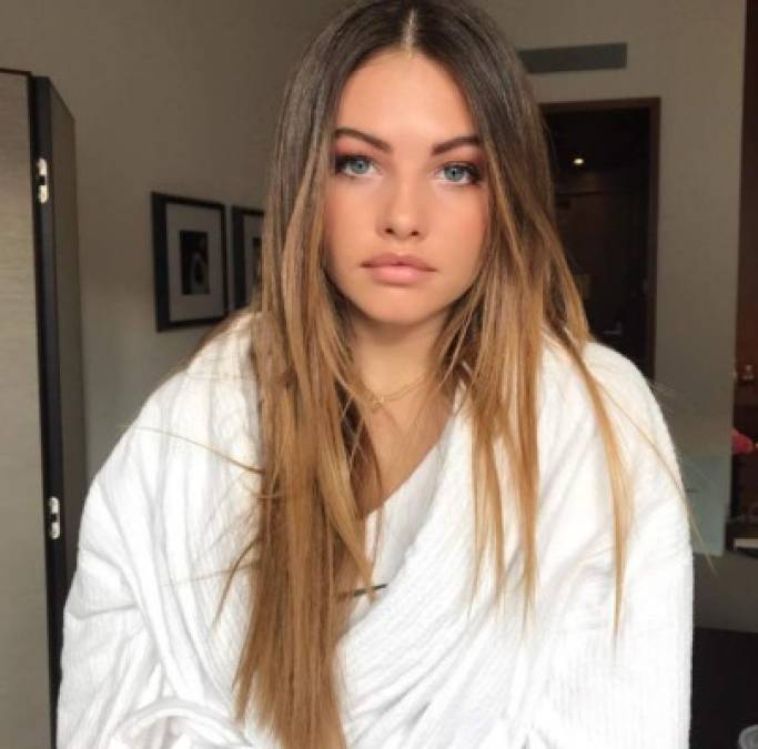 La joven francesa, ahora de 16 años, se estrenó en la semana de la moda en Nueva York desfilando para el prestigioso diseñador estadounidense Michael Kors.