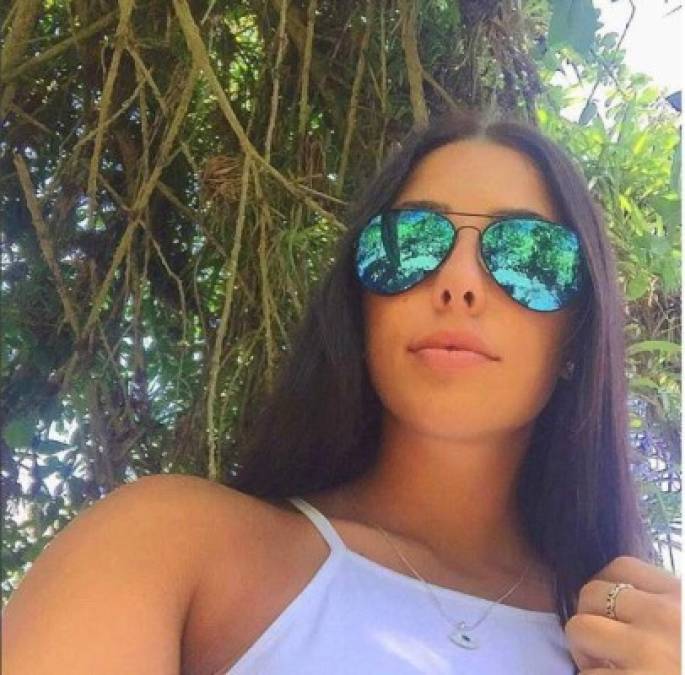 La joven que presumía sus selfies en Instagram, fue sentenciada a un período de cuatro años y nueve meses sin derecho a libertad bajo palabra, antes de ser deportada a Canadá para cumplir el resto de su condena.