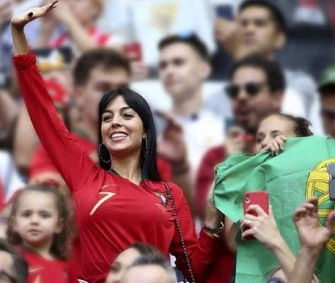 Georgina estuvo apoyando a Cristiano Ronaldo en pleno Mundial de Rusia.