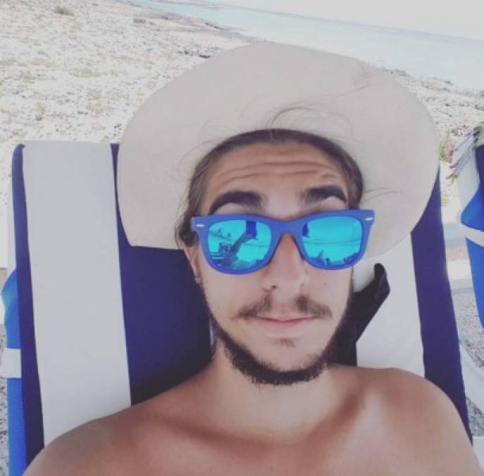 En 2015, Antonio Castro viajó a las bellas playas del mediterraneo. La noticia enfureció a muchos cubanos que se encuentran en la isla pasando penurias