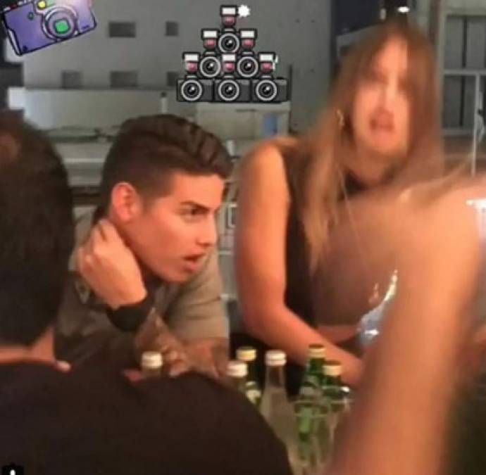 Y esta ha sido la imagen que ha revelado el programa 'Despierta América' de Univisión, en donde James y Shannon de Lima aparecen juntos en un restaurante de Tel Aviv y aunque no son nada comprometedoras, han disparado los rumores de su posible romance.