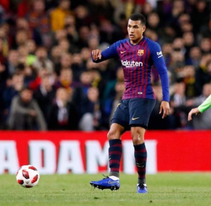 Jeison Murillo: Termina su cesión. Apenas ha jugado, por lo que el Barça nunca se ha planteado quedárselo en propiedad. Su ficha le pertenece al Valencia, pero en España informan que ni el club ché lo quiere.