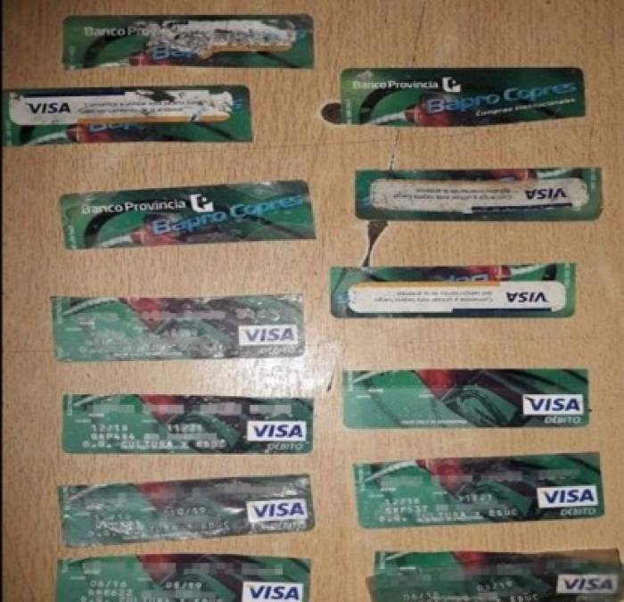 Los detenidos usaban cientos de tarjetas de débito de ese organismo del Estado para obtener vehículos, embarcaciones deportivas y dinero en efectivo.