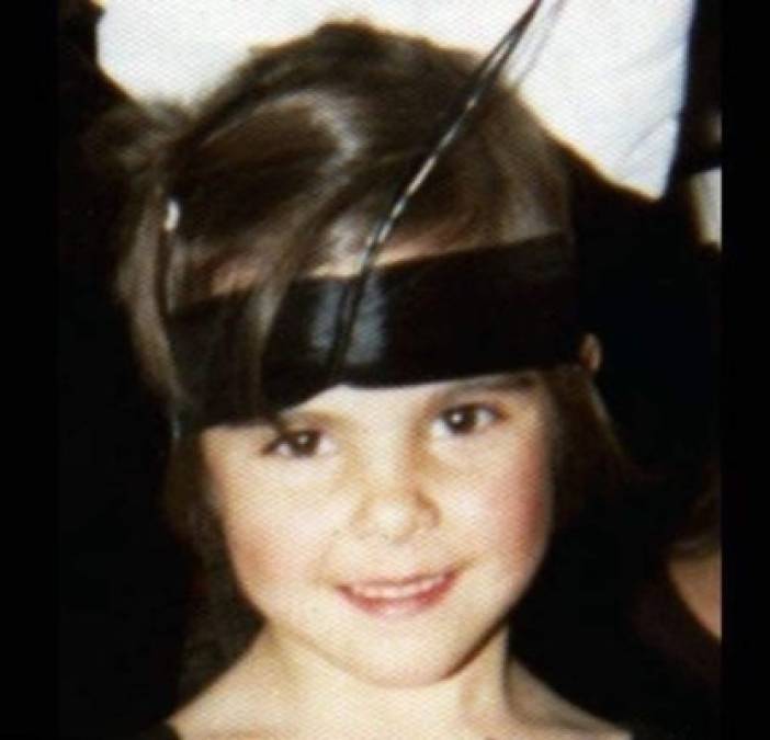 Kate del Castillo parece haber nacido para la pantalla, ya que no tenía apenas 8 años cuando hizo su primera aparición en una cinta llamada 'El Último Escape'.