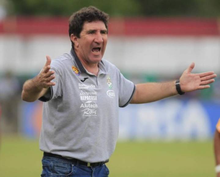 Héctor Vargas: El entrenador argentino renovó por dos años con el Marathón.