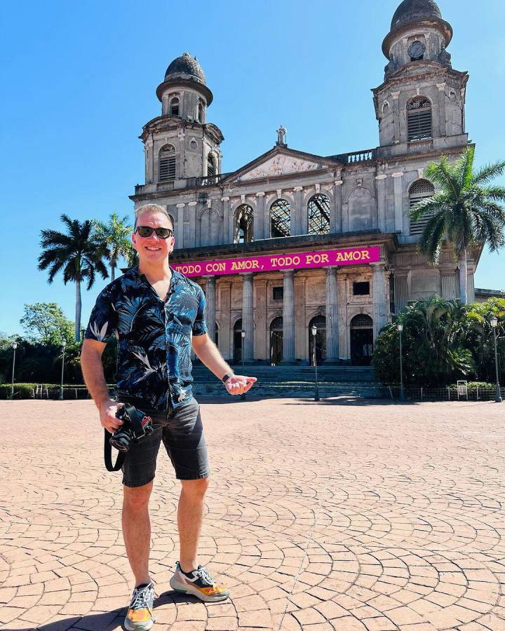El joven ha visitado 28 países, el último Nicaragua, y en sus documentales presentaba los lugares turísticos y la vida en cada país.