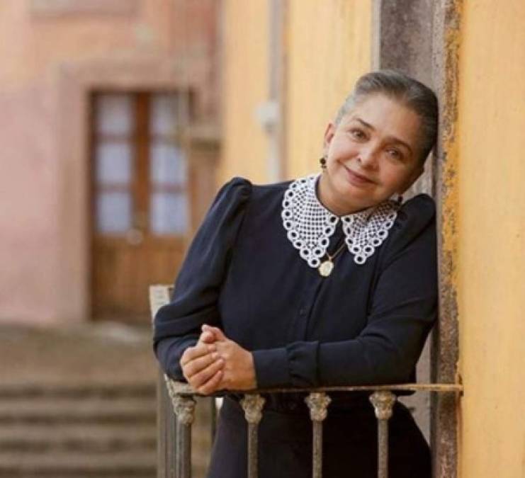 La conocida actriz mexicana de cine y televisión Ana Martín consideró que Angie merecía ganar La Academia.