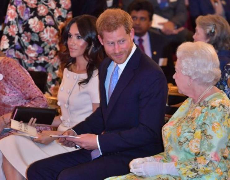 En el evento también estuvo presente la abuela de Harry, la reina Isabel.