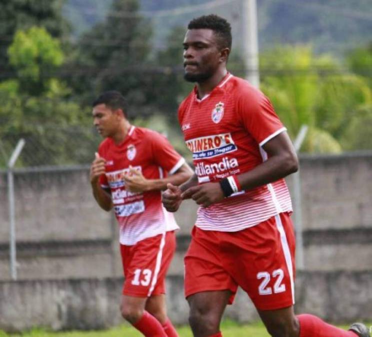 Jerrel Britto: El delantero caribeño no seguirá en la Real Sociedad de Tocoa y el Platense estaría tras sus pasos.