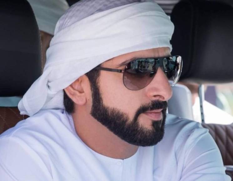 El príncipe heredero de Dubái, Sheikh Hamdan bin Mohammed bin Rashid al Maktoum, mejor conocido como Fazza, dijo adiós a la soltería en una boda real secreta que sorprendió a los Emiratos Árabes Unidos.
