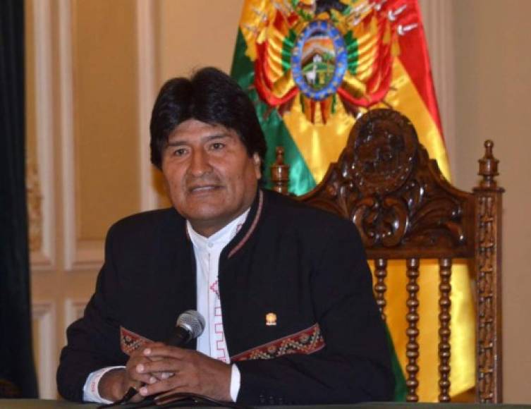 Evo Morales, presidente de Bolivia, ha estado al frente del país suramericano desde enero de 2006. El mandatario asegura que tiene intención de llegar a una tercera reelección y quedarse en el poder hasta el 2025.