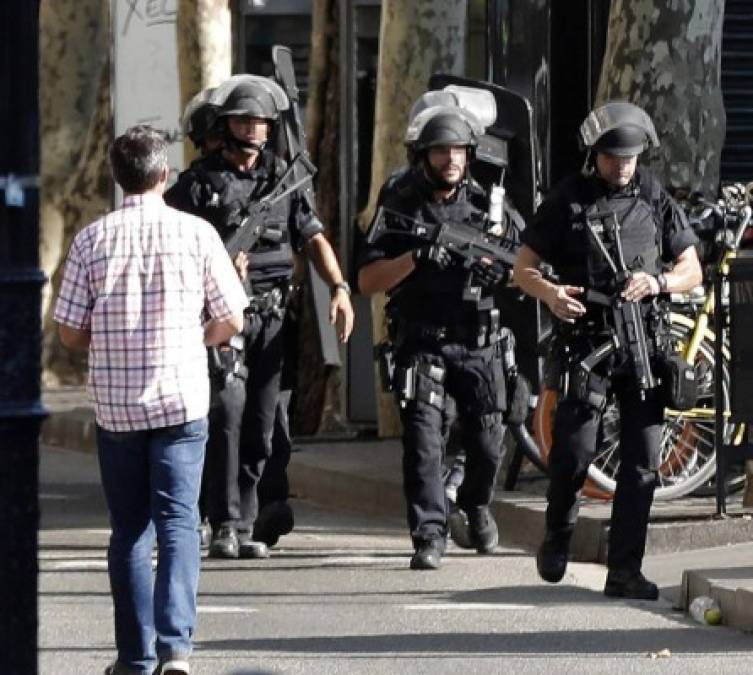 España, tercer destino turístico mundial, había permanecido hasta ahora al margen de la ola de atentados de Estado Islámico en grandes ciudades europeas como París, Bruselas, Londres, Niza o Berlín.