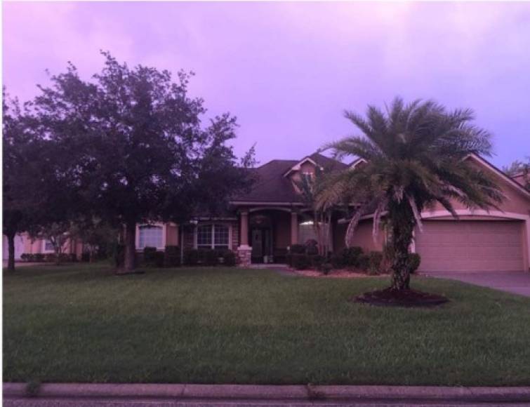 Aquí te dejamos las mejores postales del cielo púrpura de Florida.