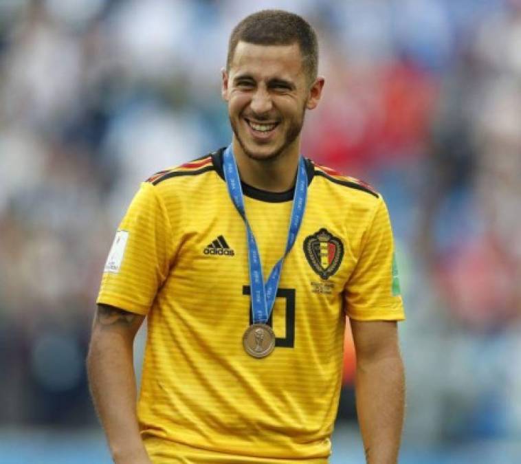 El Chelsea habría rechazado la oferta de 190 millones de euros del Real Madrid para hacerse de los servicios de Eden Hazard, quien es el candidato para reemplazar a CR7 en el club blanco.