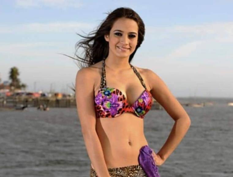 Su belleza le valió ganar el título de Mujer Sinaloa. Era una morena hermosa de 1.70 metros de estatura y estudiante de Comunicación en Sinaloa.