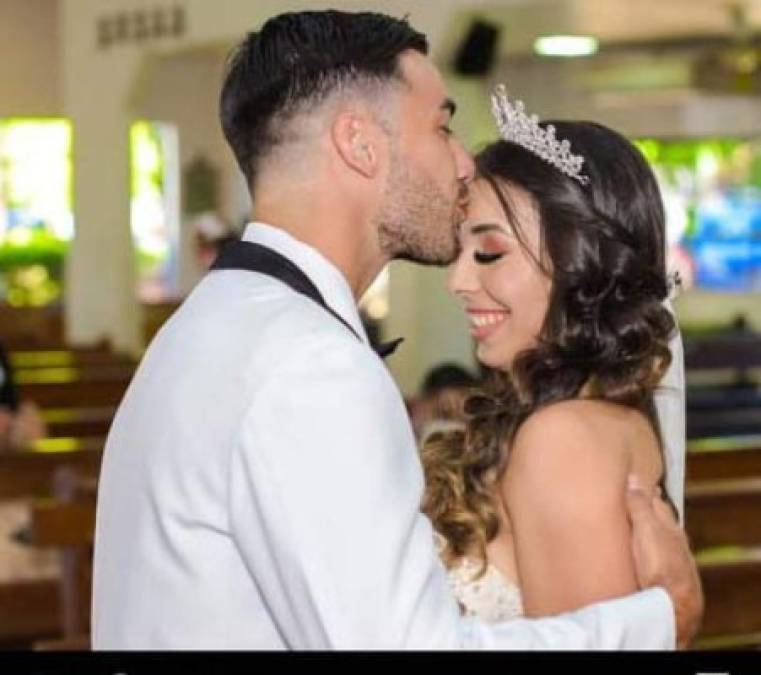 Futbolistas como Yustin Arboleda y Matías Garrido del Olimpia felicitaron a su excompañero José Cañete al presumir las bellas fotografías de su boda.