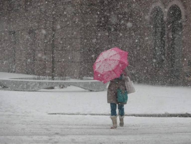 Se espera que la conocida como Tormenta Toby genere una acumulación de nieve de entre 5 y 15 centímetros a lo largo del día en esta zona, especialmente en las zonas menos concurridas de la ciudad, antes de que pierda intensidad a última hora del día.