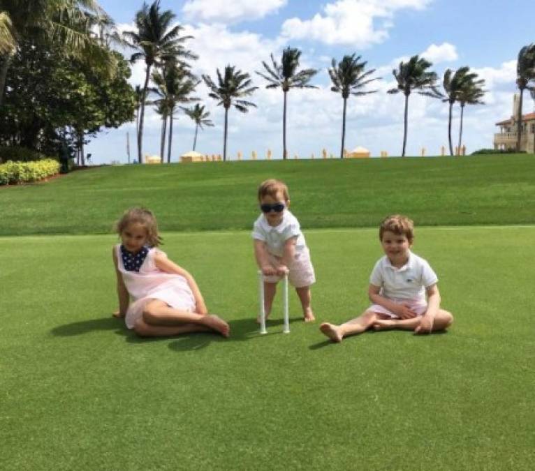 Los nietos de Donald Trump, Arabella, Joseph y Theodore, son el gran orgullo de sus padres Ivanka y Jared. A la hija preferida de Trump le encanta subir fotos de sus pequeños.