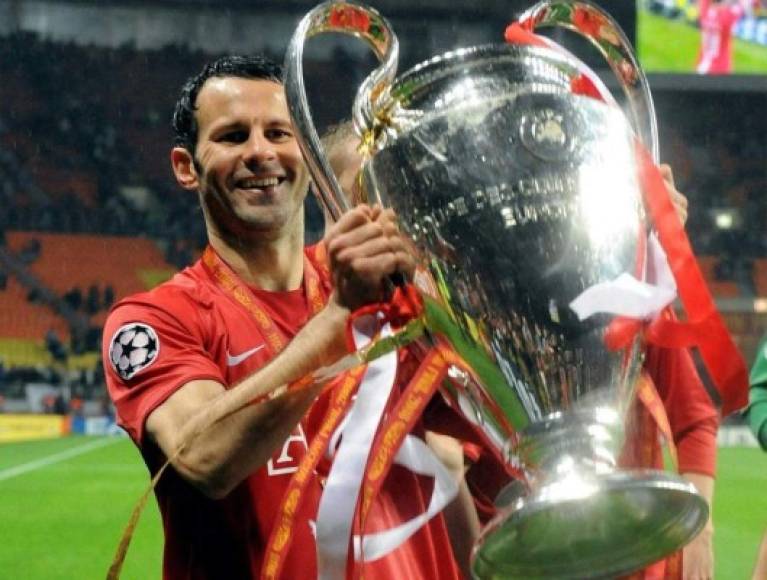 6. Ryan Giggs (Gales) también entra en la historia de jugadores con más partidos en Champions. En total disputó 141 partidos y ganó el torneo con el Manchester United en 1998-99 y 2007-08.