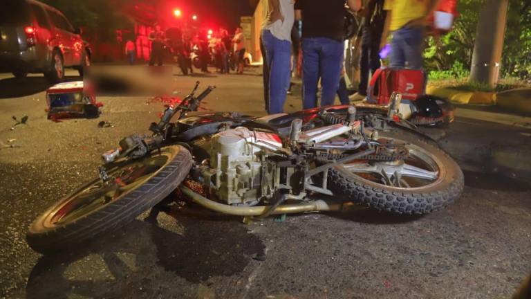 El accidente se registró a eso de las ocho de la noche de este jueves.