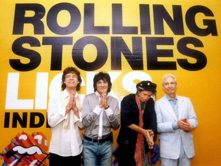 'Durante cincuenta años de caos, el batería Charlie Watts representó la calma en medio de la tormenta de los Rolling Stones, tanto dentro como fuera del escenario', escribió el Mirror en 2012.