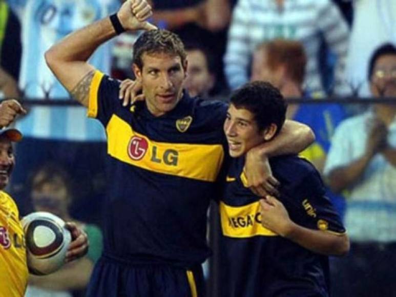 Martín y su hijo Ryduan jugaron juntos en el 2012 en lo que fue la despedida del exgoleador argentino en La Bombonera.