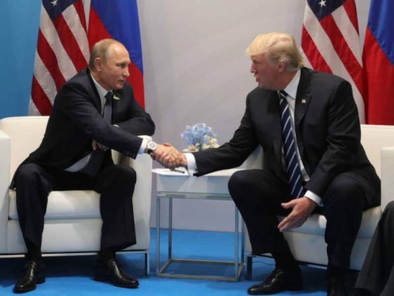 Una comisión especial del Congreso de Estados Unidos investiga los nexos de Trump con el Kremlin, tras las acusaciones de la injerencia rusa en las elecciones presidenciales de noviembre pasado.