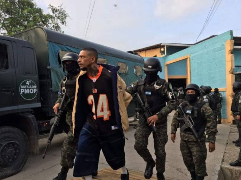 Un fuerte contingente de seguridad realiza ejecuta la operación Arpía III que trasladará a unos 650 pandilleros hasta 'La Tolva'.