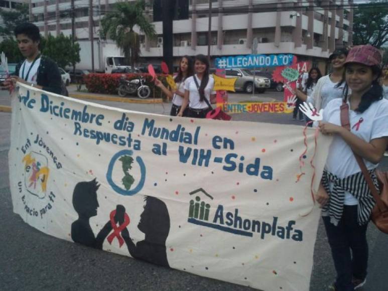En Honduras diariamente dos personas se infectan con VIH, según ONUSIDA.