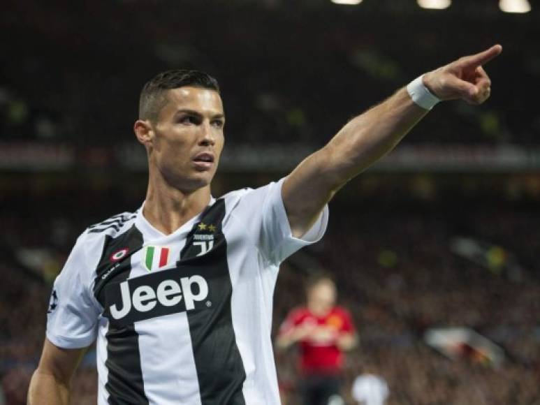 Cristiano Ronaldo - El delantero portugués destacó con la Juventus en su primera temporada y marcó seis goles en la Champions League.