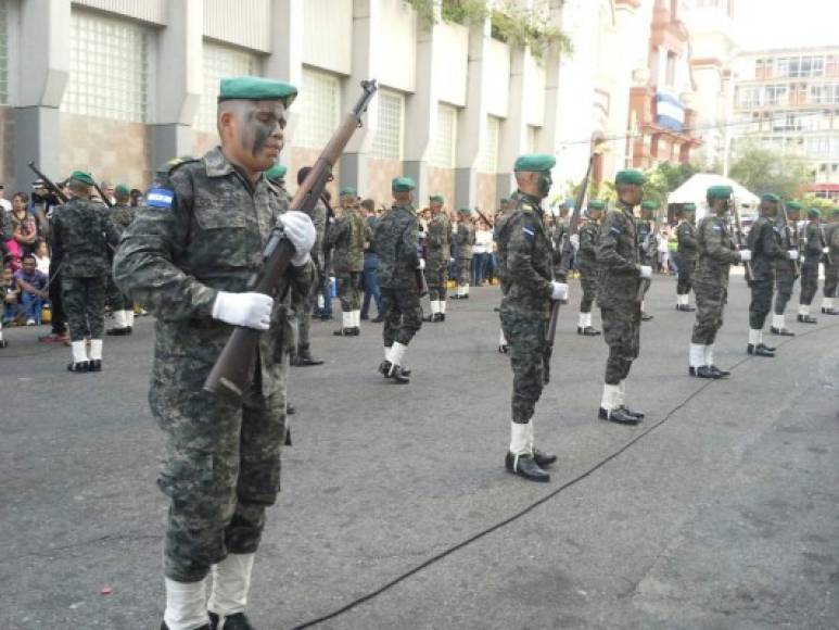 Estudiantes del Liceo Militar del Norte.