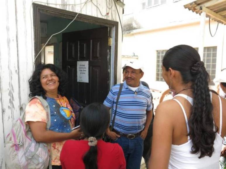 La líder indígena Berta Cáceres fue asesinada a tiros en la localidad de La Esperanza en el oeste de Honduras.